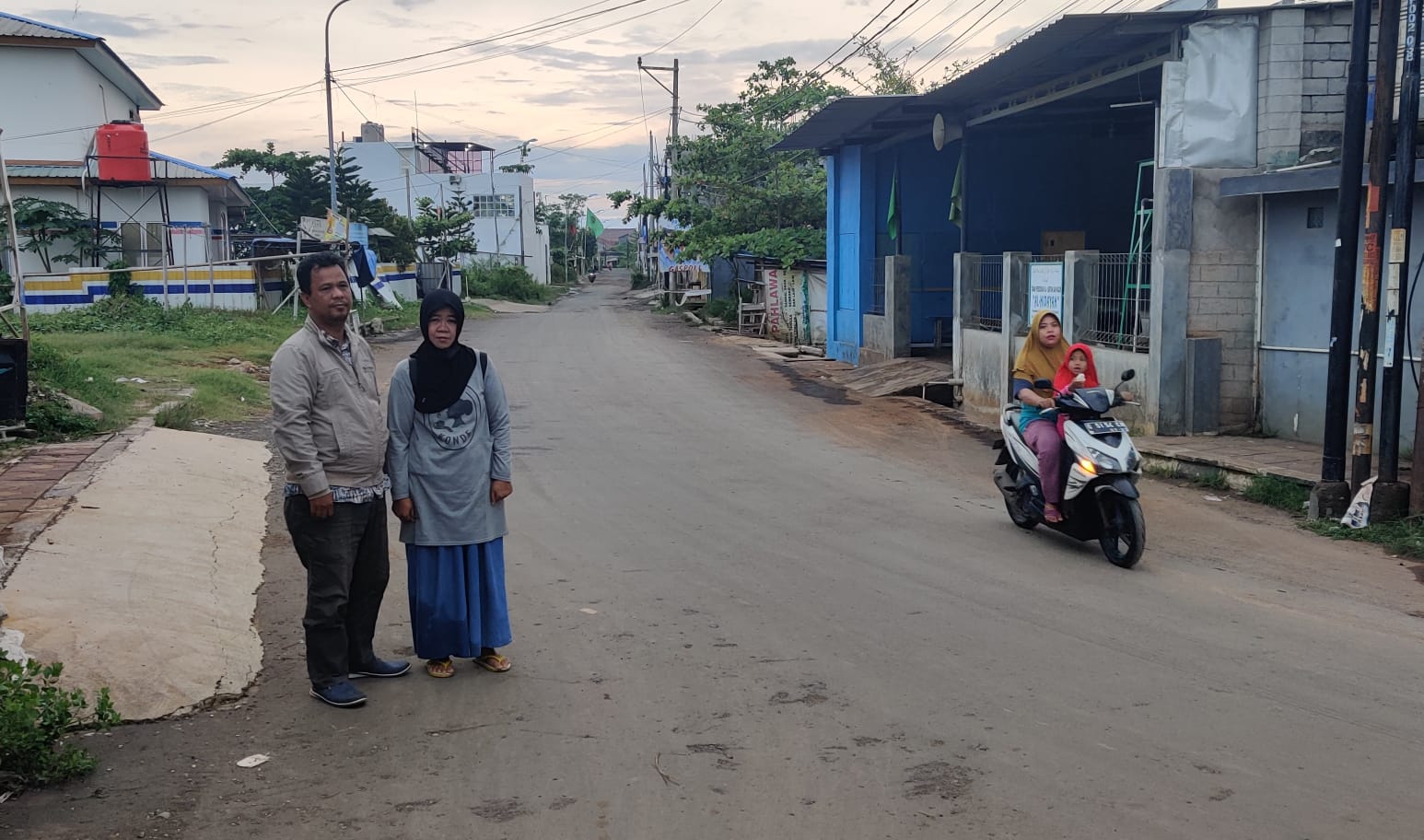 Belum Dapat Ganti Rugi Warga Jalan Teratai Kelurahan Poncol Kota Pekalongan,Mengadu Ke Didik Pramono Ketua LBH Adhiyaksa