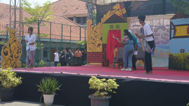 Siswa SMAN 3 Kota Pekalongan Kelas 10 Sampai 12 Tampilkan Seni dan Kreatifitas Dalam Kegiatan Ghasta Fest