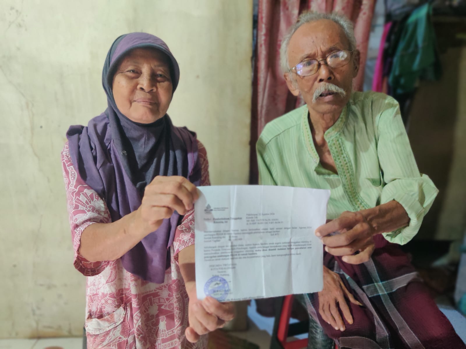 Tunggak Tagihan PDAM Lansia Miskin di Kota Pekalongan Terancam Diputus Aliran Air